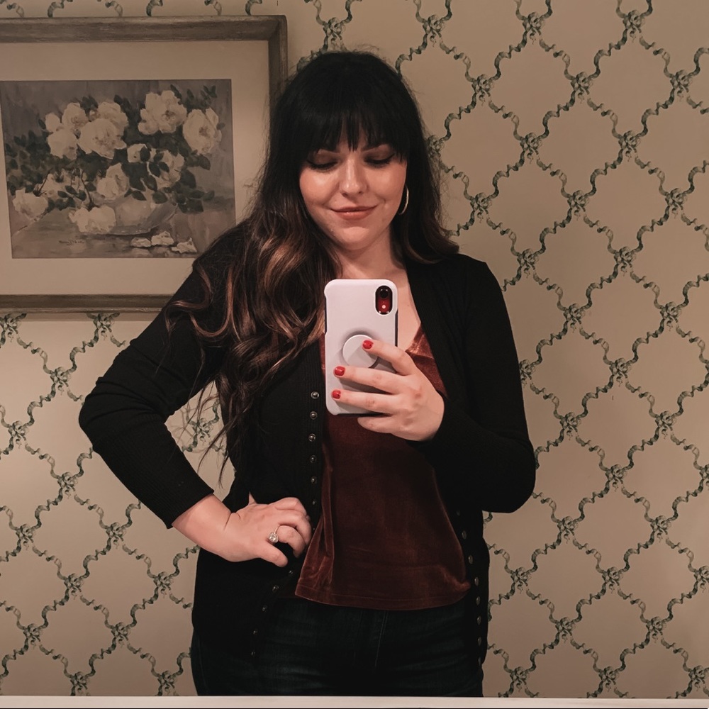 Meet your Posher, Alexis